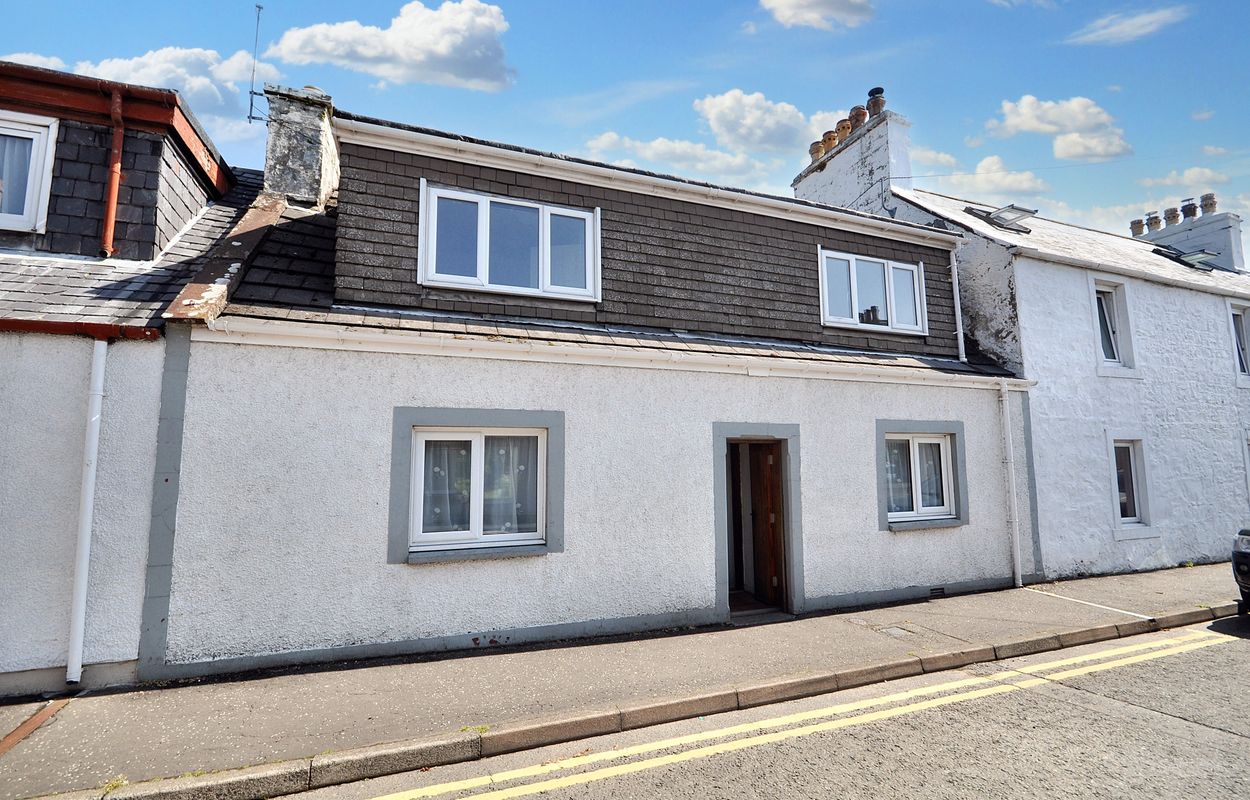 Photograph of 17 Main Street, Kirkcolm