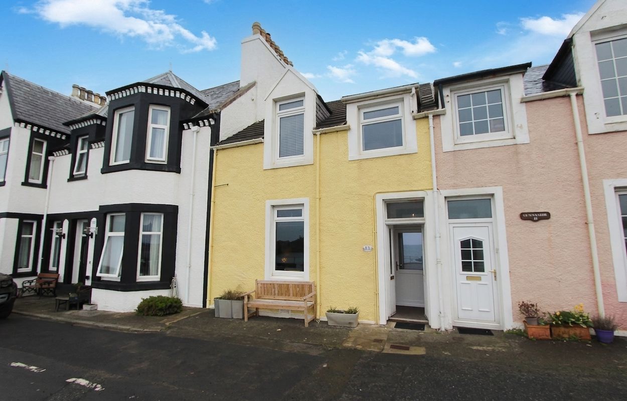 Photograph of 13 South Crescent, Portpatrick