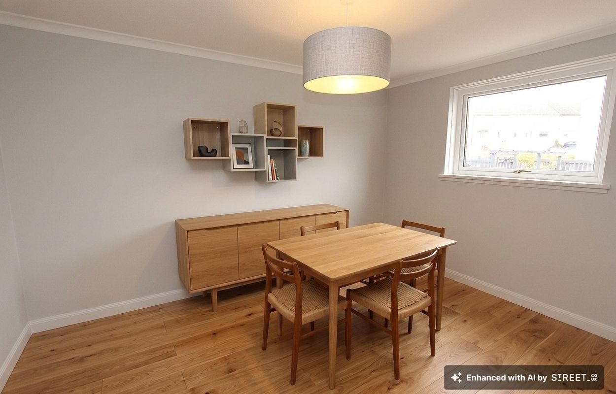 Bedroom/Dining Room