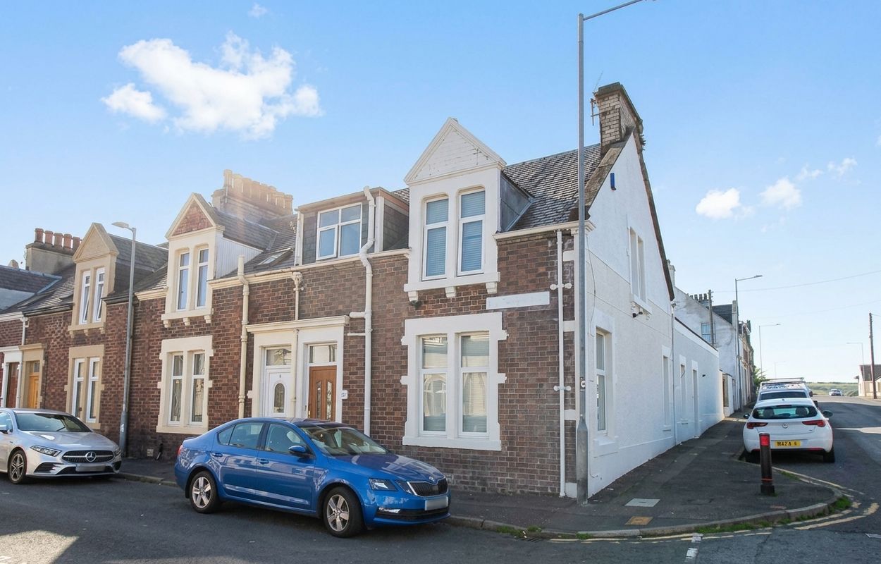 Photograph of 1 Victoria Place, Stranraer